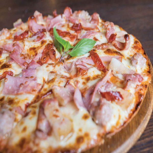 کالباس پیتزا مهام